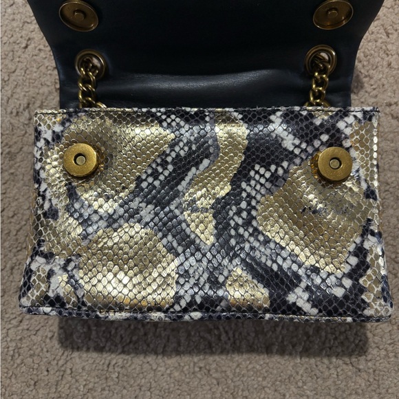 Excellent condition Kurt Geiger Crossbody Gold Snakeskin Purse - Picture 5 of 8